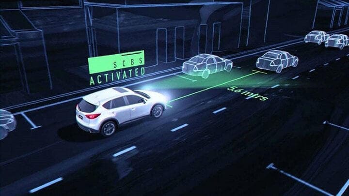 Hệ thống AEB được coi là bước tiến mới trong việc đảm bảo an toàn tương tự như việc trang bị túi khí và dây an toàn. (Ảnh minh hoạ).