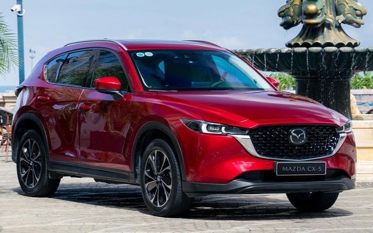 'Mazda CX-5 giảm giá dưới 700 triệu để các đối thủ chán luôn'