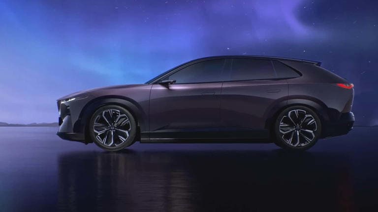 Thiết kế xe là của Mazda nhưng bộ khung kỹ thuật bên dưới phần lớn là do Changan cung cấp - Ảnh: Changan Mazda