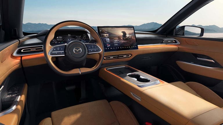 Khoang lái xe dự kiến sử dụng lại phần lớn giao diện Mazda 6e/EZ-6 ra mắt năm ngoái - Ảnh: Changan Mazda