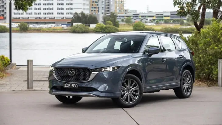 Mazda CX-5 đang được người dùng toàn cầu ngóng đợi chuyển giao sang thế hệ kế tiếp trong năm nay - Ảnh: Drive
