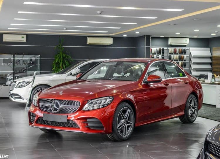 Bảng giá ô tô Mercedes mới nhất tháng 4/2025