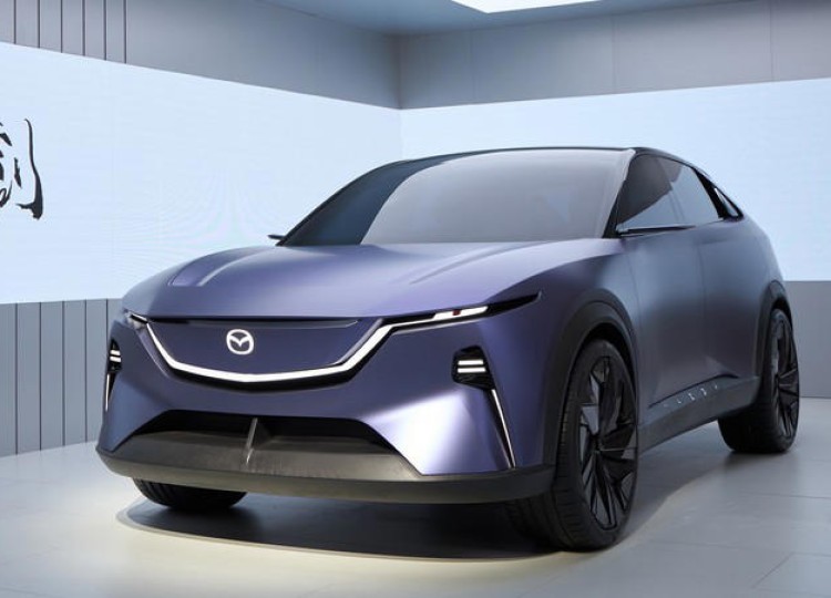 Mazda thêm hậu tố 'e' vào bảng tên CX-5 và nhiều mẫu quen: Sắp có loạt xe điện mới?