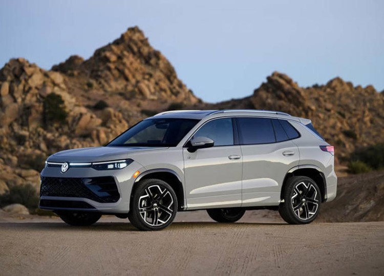 Top xe SUV cỡ nhỏ có nội thất rộng và chi phí vận hành thấp