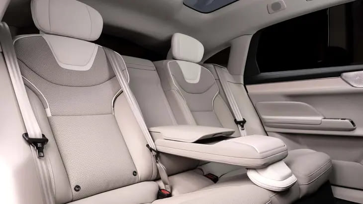 Volvo ES90 ra mắt: Thiết kế lạ, phần mềm mạnh mẽ, hệ truyền động đa dạng - Ảnh 7.