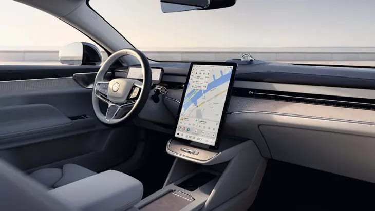 Đuôi xe dài ra như sedan nhưng sử dụng cửa hậu thay vì cốp sau - Ảnh: Volvo