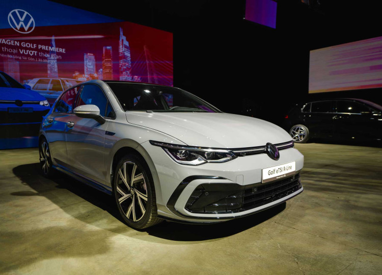 Giá xe Volkswagen Golf 1.5 eTSI R-Line Mild Hybrid - Thông số kỹ thuật các phiên bản