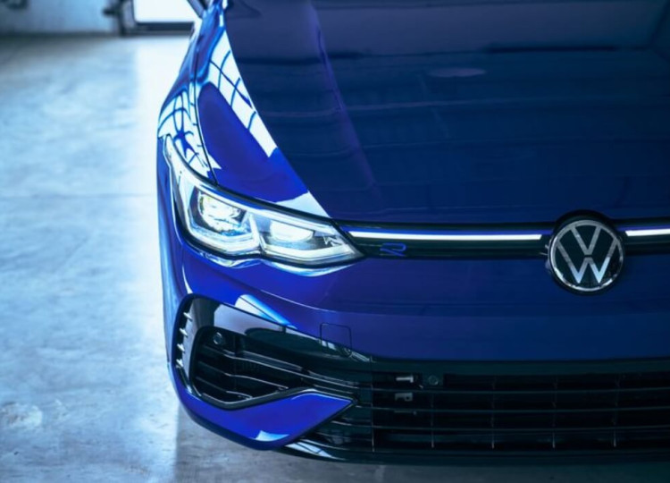 Golf R Performance 4Motion - Đỉnh cao biểu tưởng hãng xe Volkswagen