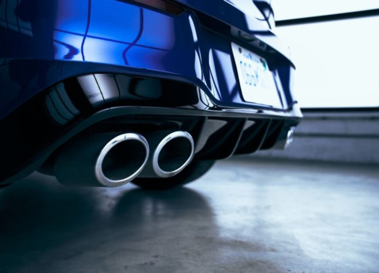 Golf R Performance 4Motion - Đỉnh cao biểu tưởng hãng xe Volkswagen