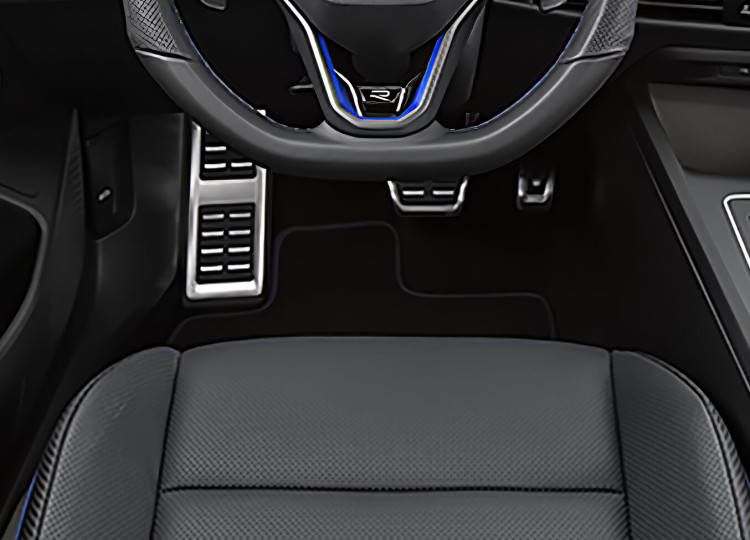 Golf R Performance 4Motion - Đỉnh cao biểu tưởng hãng xe Volkswagen