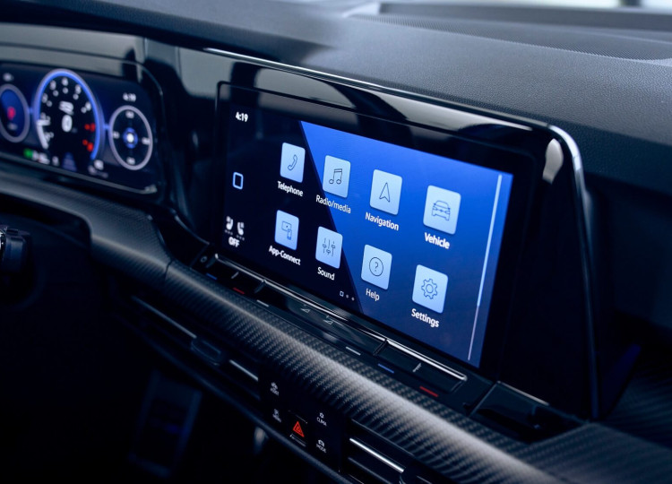 Golf R Performance 4Motion - Đỉnh cao biểu tưởng hãng xe Volkswagen
