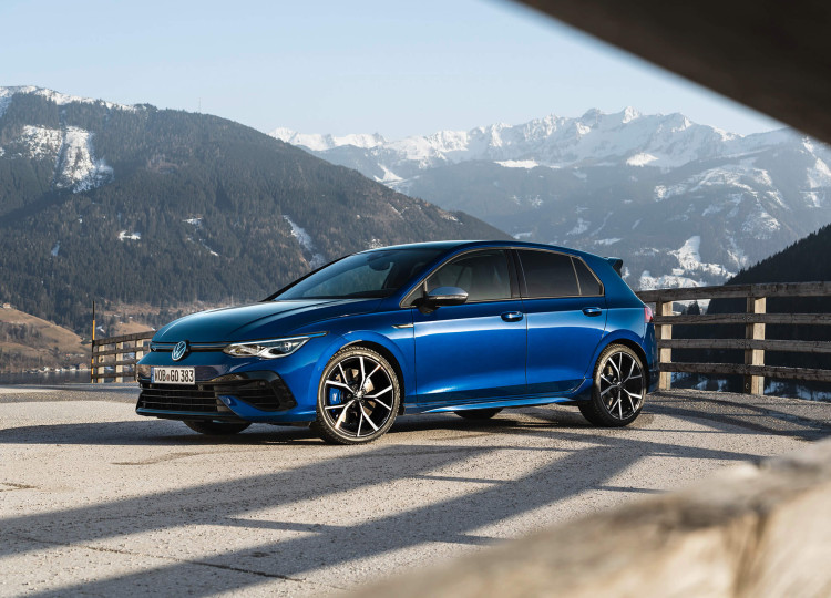 Golf R Performance 4Motion - Đỉnh cao biểu tưởng hãng xe Volkswagen