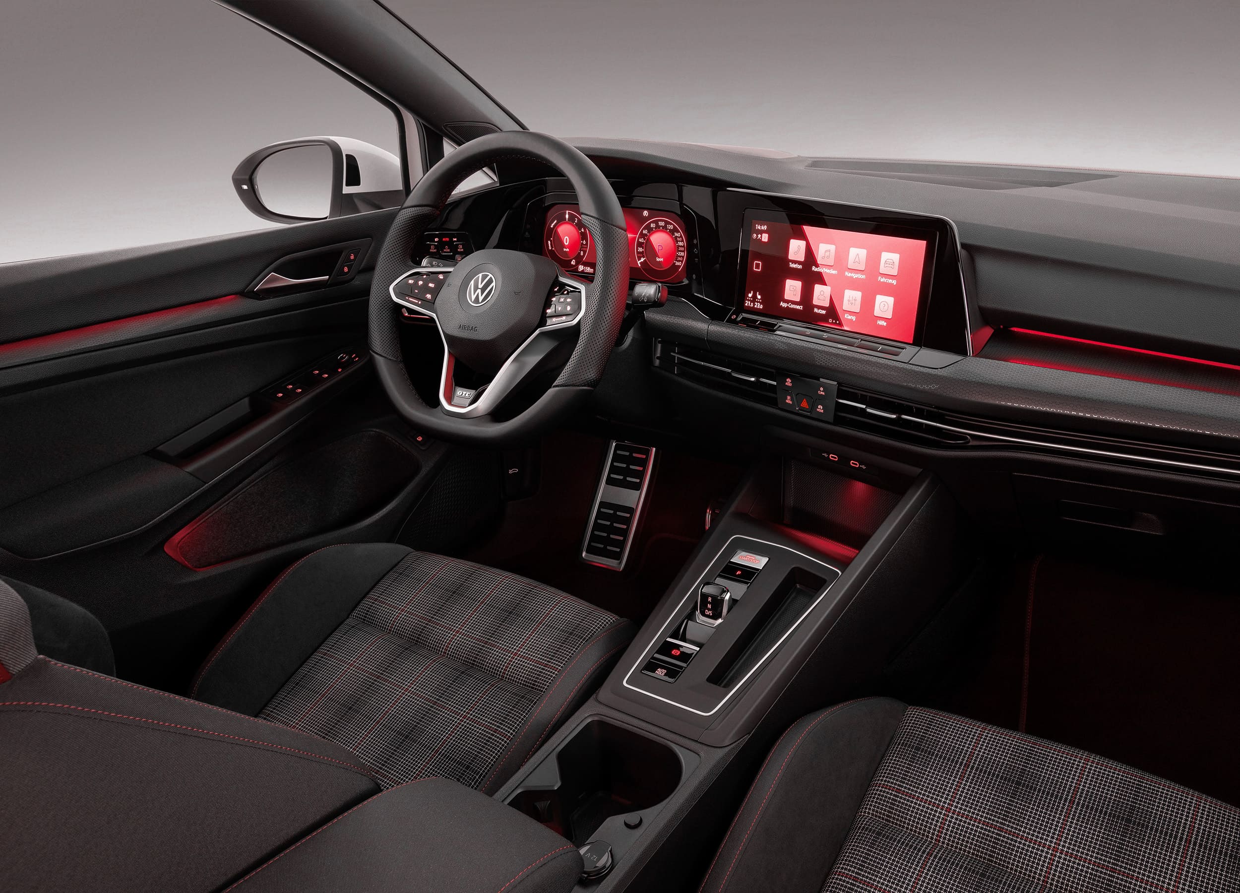 Giá xe Volkswagen Golf GTI Performance 2.0 - Thông số kỹ thuật các phiên bản